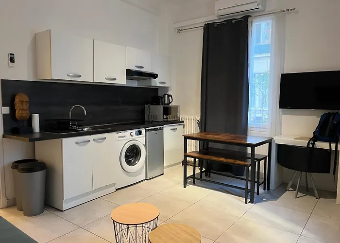 2 Pieces Hyper Centre Apartment